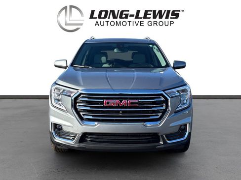 Used 2024 GMC Terrain SLT w/ Tech Package image 11