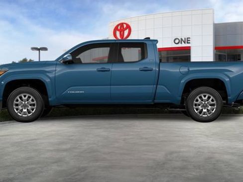 Certified 2026 Toyota Tacoma SR5 image 29