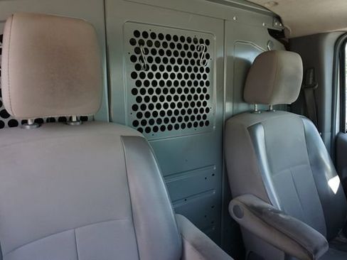 Used 2015 Nissan NV 1500 SV RWD image 14
