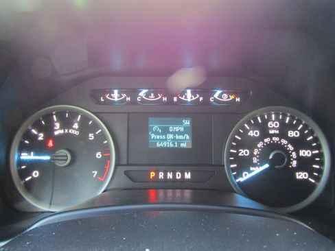 Used 2018 Ford F150 XLT image 14