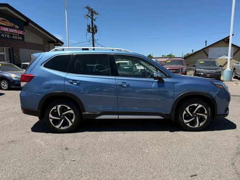 Used 2022 Subaru Forester Touring AWD/4WD image 9