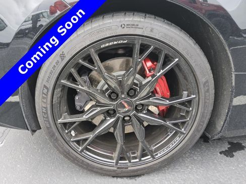 Used 2024 Chevrolet Corvette Stingray Preferred Cpe w/ Z51 Performance Package image 5
