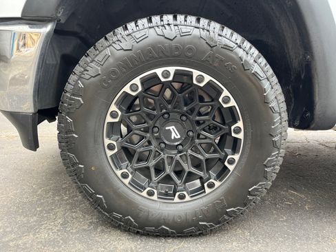 Used 2022 RAM 1500 Big Horn RWD image 29