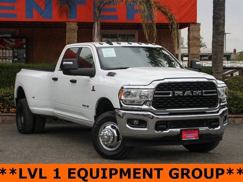 Used 2023 RAM 3500 Big Horn w/ Level 1 Equipment Group image 2