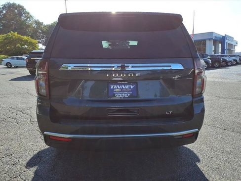 Used 2021 Chevrolet Tahoe LT w/ Rear Media and Nav Package AWD/4WD image 4
