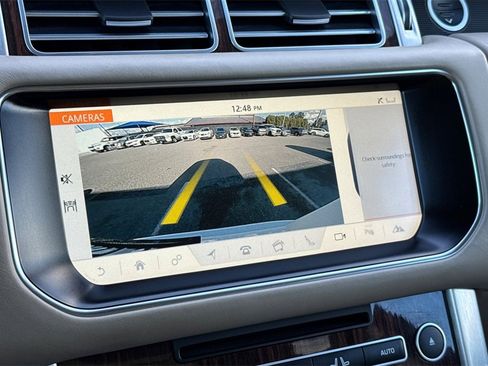 Used 2017 Land Rover Range Rover Supercharged image 19