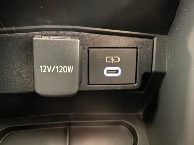 Used 2023 Toyota Corolla Cross L AWD/4WD image 15