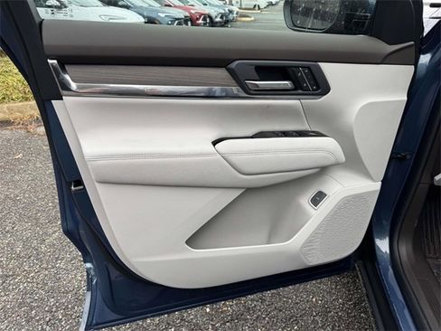 New 2026 GMC Terrain Denali image 7