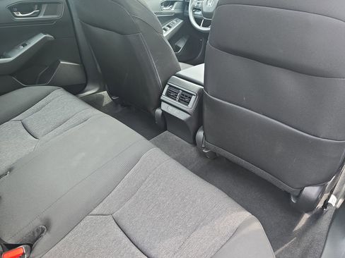 Used 2025 Honda Accord SE image 11