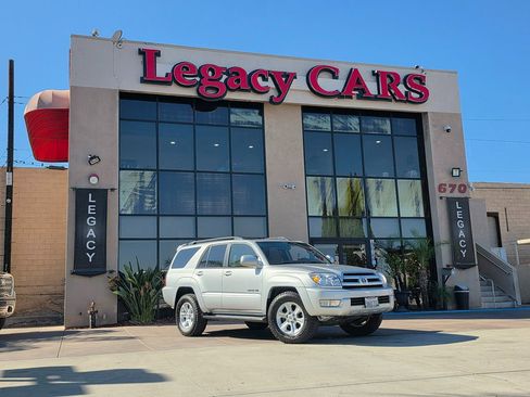 Used 2005 Toyota 4Runner Limited image 2