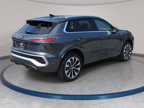 New 2026 Audi Q3 quattro 2.0T image 5