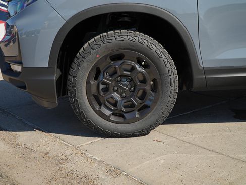 New 2026 Honda Ridgeline TrailSport+ image 12