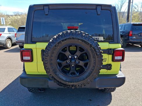 Used 2023 Jeep Wrangler Unlimited Sport AWD/4WD image 9