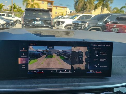 Used 2024 BMW X5 sDrive40i w/ Premium Package image 29