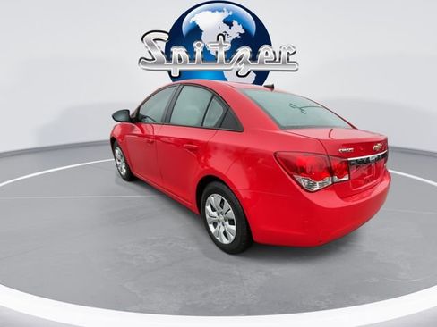 Used 2014 Chevrolet Cruze LS image 7
