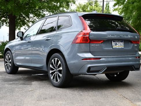 Certified 2024 Volvo XC60 B5 Plus w/ Climate Package AWD/4WD image 5