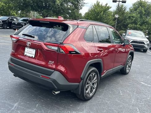 Used 2025 Toyota RAV4 XLE Premium w/ Weather Package AWD/4WD image 4