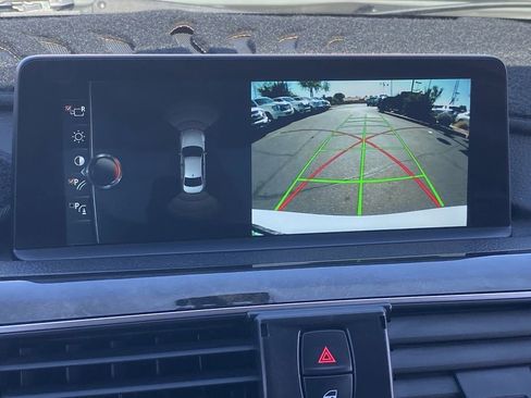 Used 2017 BMW 330i Sedan RWD image 28