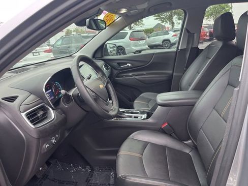 Used 2024 Chevrolet Equinox Premier FWD image 7