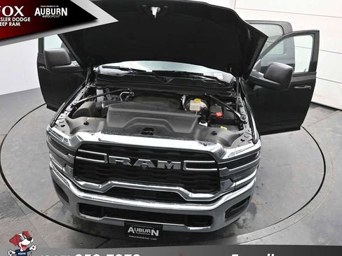 New 2026 RAM 2500 Tradesman w/ Chrome Appearance Group image 33
