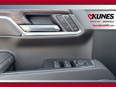 New 2026 GMC Sierra 1500 SLT w/ SLT Premium Plus Package image 17