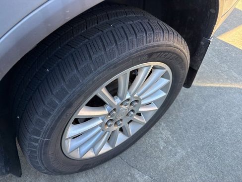 Used 2012 Buick Enclave Convenience image 5