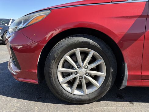 Used 2018 Hyundai Sonata SE FWD image 9