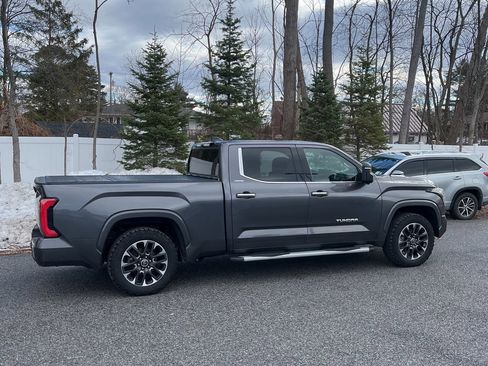 Used 2022 Toyota Tundra Limited image 4
