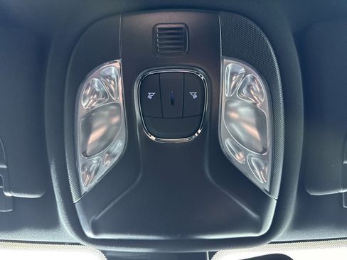 New 2026 Jeep Compass Limited image 28