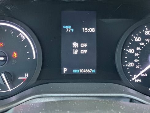 Certified 2021 Toyota Sienna XLE FWD image 25