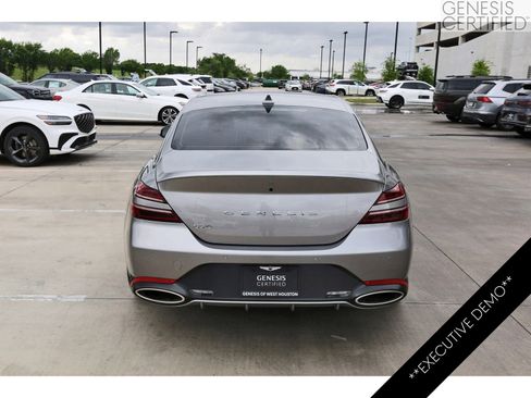 Used 2026 Genesis G70 2.5T Prestige image 8