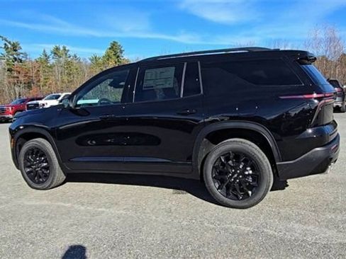 New 2026 Chevrolet Traverse LT w/ Midnight/Sport Edition image 6