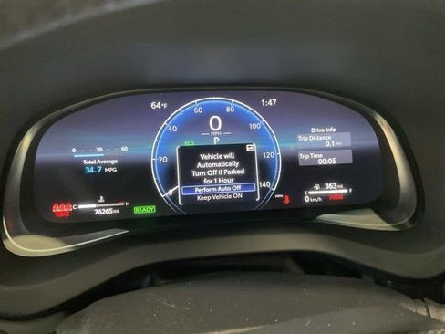 Used 2023 Toyota Venza Limited image 14