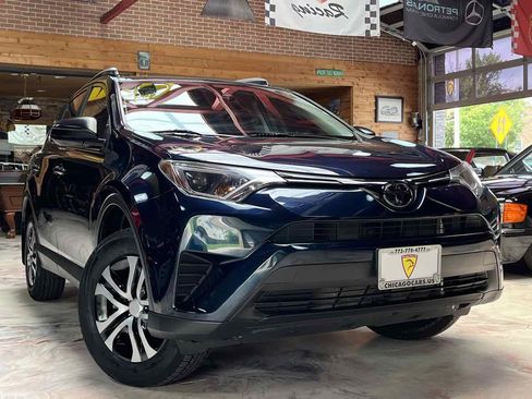 Used 2017 Toyota RAV4 LE w/ All Weather Liner Package AWD/4WD image 4