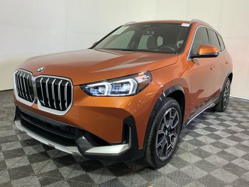 Certified 2025 BMW X1 xDrive28i w/ Technology Package AWD/4WD image 2