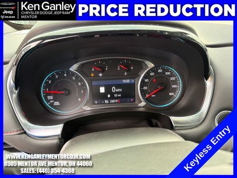 Used 2023 Chevrolet Traverse RS AWD/4WD image 14