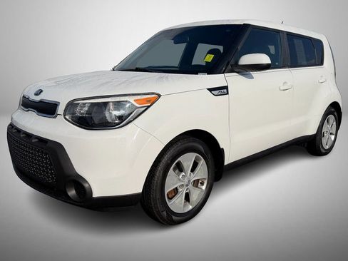 Used 2016 Kia Soul image 2