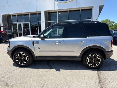 Used 2022 Ford Bronco Sport Outer Banks w/ Tech Package AWD/4WD image 4