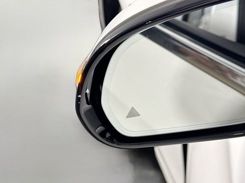 Used 2019 Mercedes-Benz E 300 E 300 image 21