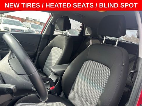 Used 2020 Hyundai Kona SEL image 6