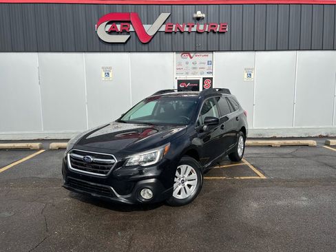 Used 2019 Subaru Outback 2.5i Premium image 1