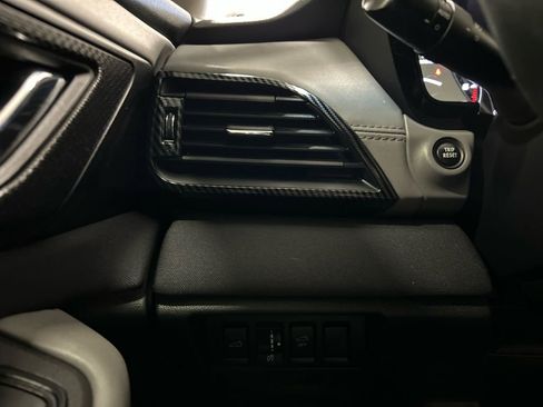 Used 2022 Subaru Outback Premium image 19