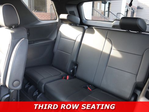 Used 2024 Chevrolet Traverse Premier w/ Redline Edition image 34
