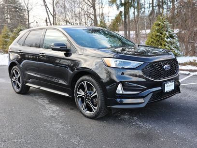 Used 2019 Ford Edge ST w/ Convenience Package