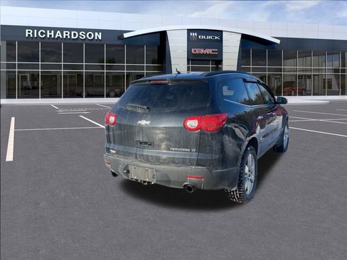 Used 2011 Chevrolet Traverse LT w/ Personal Connectivity Package image 13