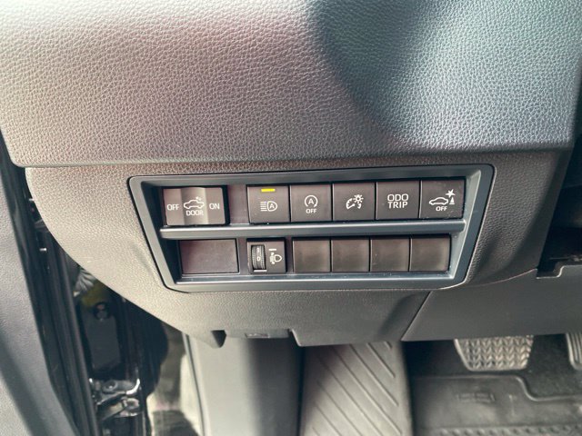 Certified 2025 Toyota Tundra SR5 w/ SR5 Convenience Package AWD/4WD image 12