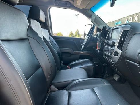 Used 2019 GMC Sierra 2500 SLT w/ Duramax Plus Package AWD/4WD image 32