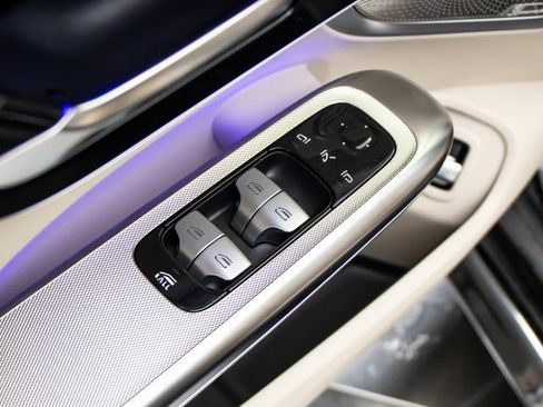 New 2026 Mercedes-Benz CLE 300 4MATIC Cabriolet image 17