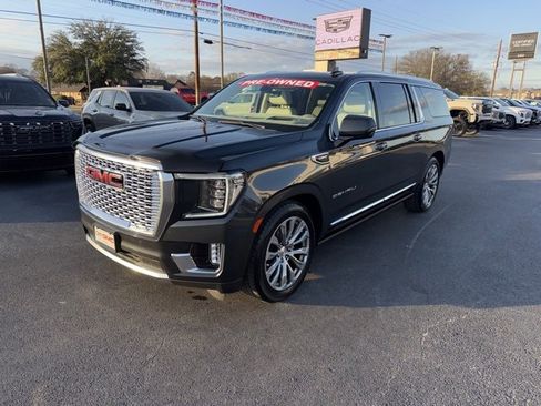 Used 2021 GMC Yukon XL Denali w/ Denali Ultimate Package image 1