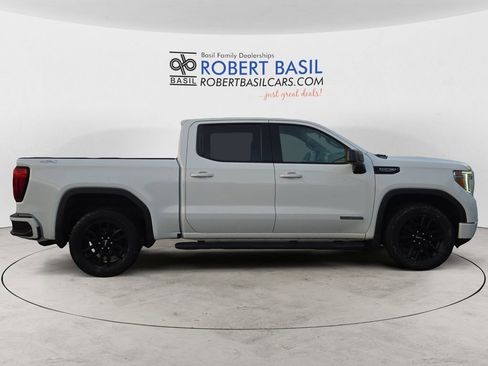 Used 2021 GMC Sierra 1500 Elevation w/ LPO, Elevation Black Package image 6